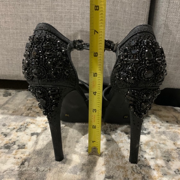 Gianni Bini black heels - Picture 3 of 6